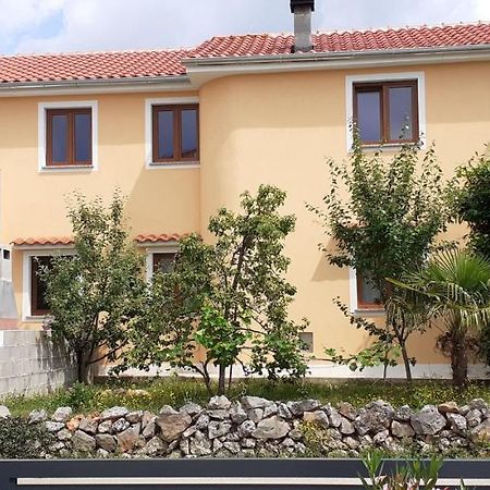 מאלינסקה Apartman Paola מראה חיצוני תמונה